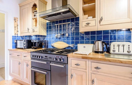 Aberdovey Cottage | Apartment 1 - UK32244