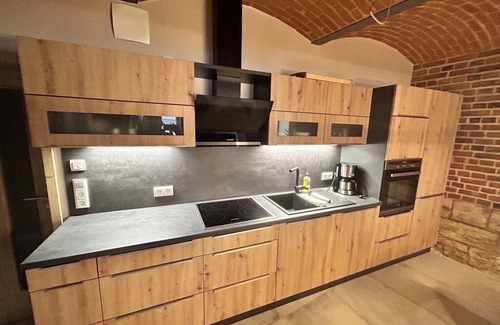 Naumburg Apartment | Apartment '1' with Shared Terrace, Wi-Fi and Air Conditioning