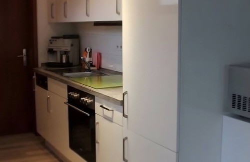Beuren Apartment | Apartment '1' with Shared Terrace, Private Garden and Wi-Fi