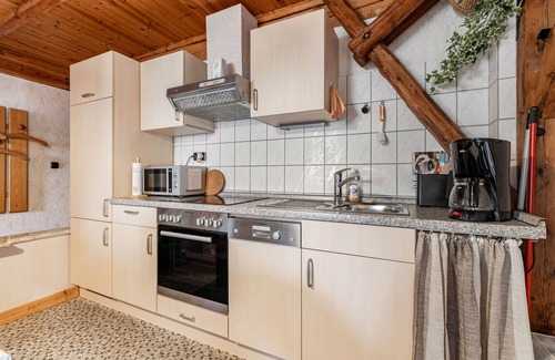 Ostrohe Apartment | Apartment '1' with Shared Terrace and Wi-Fi