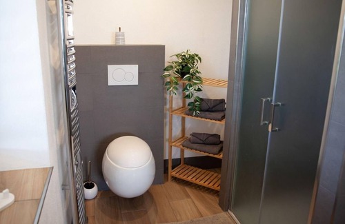 Gusterath Bed & Breakfast | Apartment 10 "Landliebe" - Living space Gusterath guests & boarding house