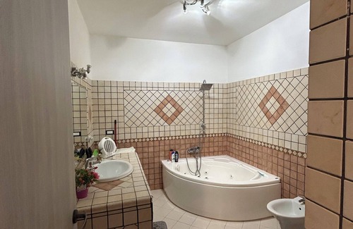 Focene Apartment | Apartment 100meters from the sea 5 minutes from Fiumicino airport