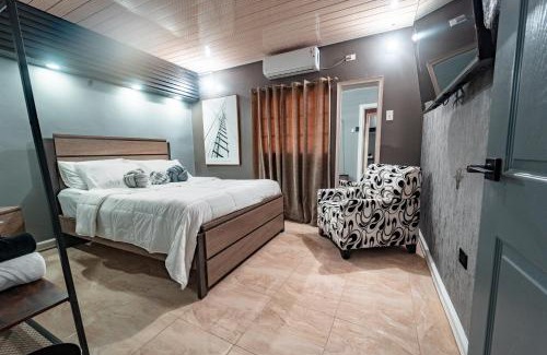 Arnos Vale Apartment | Apartment 107