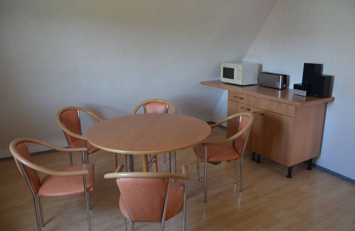 Gambach Apartment | Apartment ~ 110m² in the 1st and 2nd Floor in the beautiful Main Valley, large garden