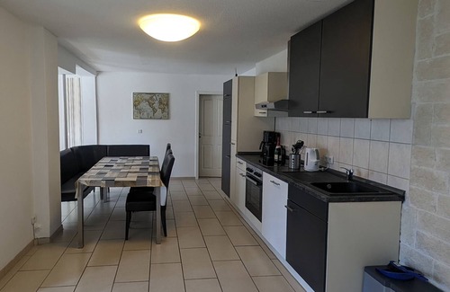 Neuendorf House | Apartment 115 m²/Baltic + fishing motor boat, 300m water trampoline