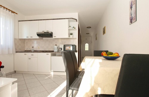 Musalez Apartment | Apartment 1978