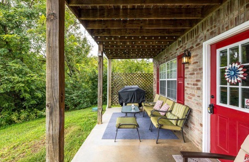 Kodak Apartment | Apartment ∙ 2 bedrooms ∙ 4 guests