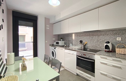 Puerto de Guimar Apartment | Apartment 2 minutes from the beach! Ideal for a few days with family and couples.