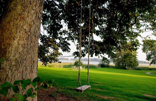 Grubnow Apartment | Apartment 2 for 4 persons at the water - Gut Grubnow Rügen