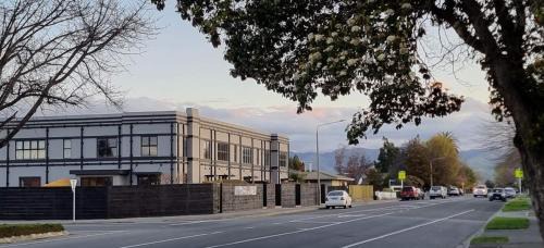 Blenheim Apartment | Apartment 2 - Haddin Court - Stunning Executive