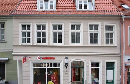 Greifswald Apartment | Apartment 2 - HGW apartments on the market Leila Leide