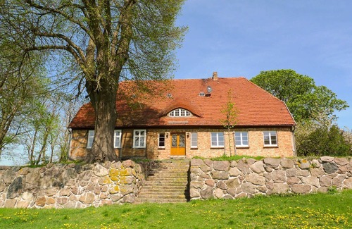 Julchendorf Apartment | Apartment 2 - large apartments in the Manor House