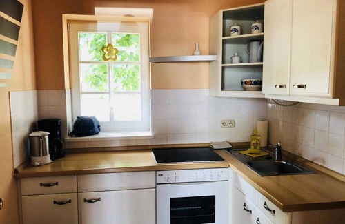 Hinrichshagen Cottage | Apartment 2 - restaurant and boarding Schinkenkrug - Property 50882