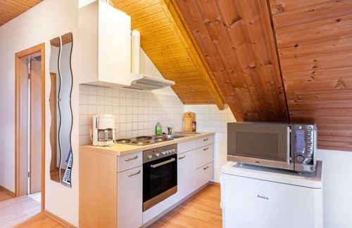 Heroldstatt Apartment | Apartment '2' with Wi-Fi