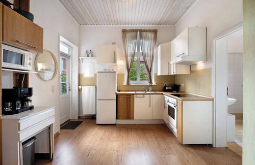 Schlagsdorf Apartment | Apartment '2 Zimmer Wohnung' with Private Terrace, Shared Garden and Wi-Fi