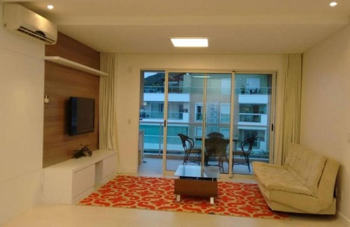 Santinho Apartment | Apartment 208 facing the sea, standing on the sand. Costão do Santinho Beach