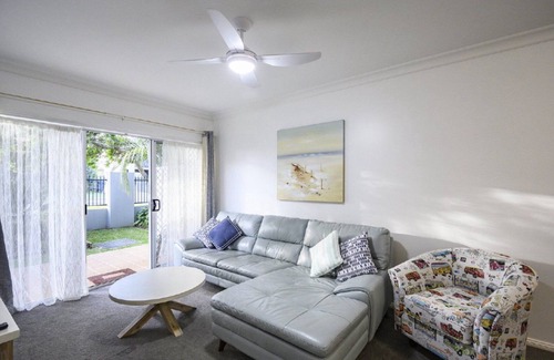 Old Bar House | Apartment 27@ The Meridian