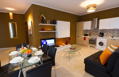 Ta' Giorni Apartment | Apartment 29: Two-Bedroom Apartment near St. Julian's