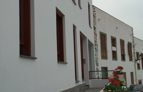 Telde Apartment | Apartment 2B Telde .Wifi Free. 7 minutes by car to the beach.