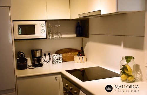 Porto Cristo Apartment | Apartment 2Pins-beach-family