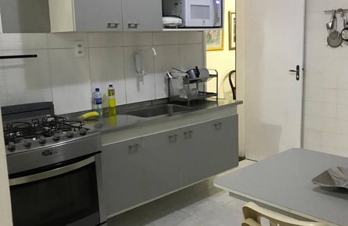 Rio Vermelho Apartment | Apartment 3/4 with 2 suites front of the sea