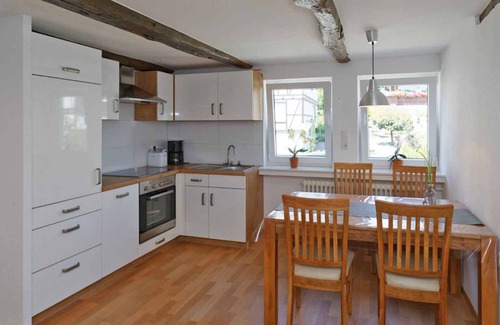 Gellinghausen Apartment | Apartment '3, 53qm' with Shared Terrace, Shared Garden and Wi-Fi