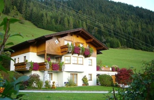 Werfenweng Apartment | Apartment/3 bedrooms/shower, WC - Silvia, house