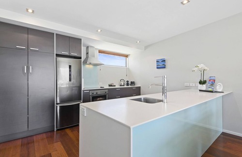 Picton Apartment | Apartment 3, The Moorings.