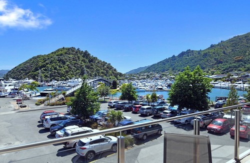 Picton Apartment | Apartment 3, The Moorings.