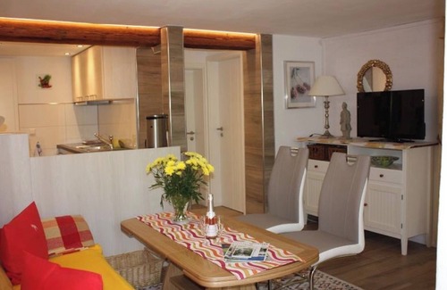 Enzklosterle Apartment | Apartment '3' with Private Terrace, Shared Garden and Wi-Fi