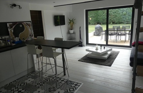 Brindas Apartment | Apartment 30 m2 new + terrace