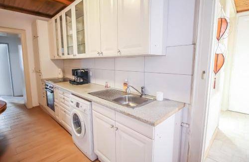 Grinzing Apartment | Apartment ∙ 4 bedrooms ∙ 13 guests