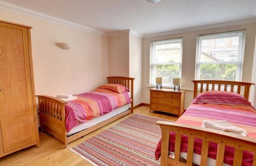 Broadstairs Apartment | Apartment ∙ 4 bedrooms ∙ 8 guests