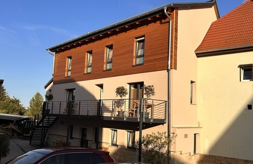 Naumburg Apartment | Apartment '4 Deluxe' with Wi-Fi and Air Conditioning