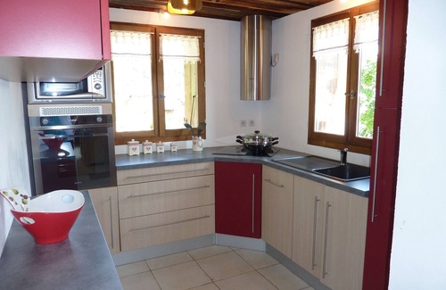 Feissons-sur-Salins House | APARTMENT 4 PEOPLE IN CHALET 4 STARS