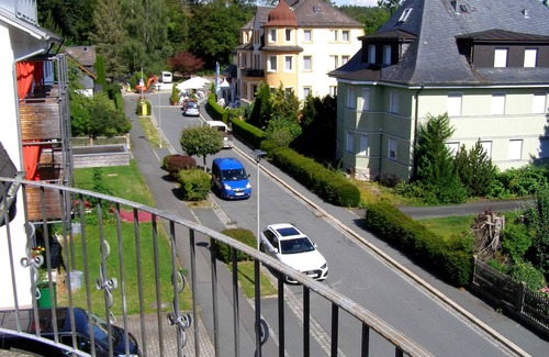 Bad Steben Apartment | Apartment 4 - OG 2 street side - Park-Villa in Bad Steben