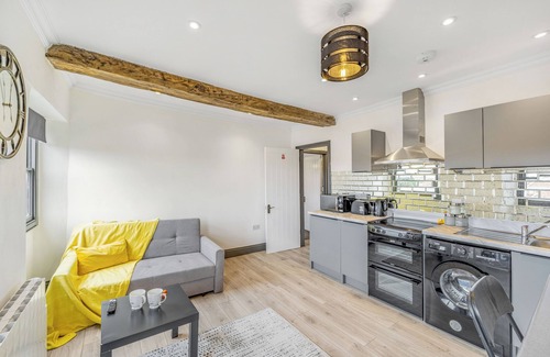 Frampton Apartment | Apartment 4, where luxury meets history!