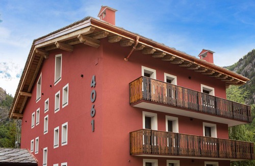 Cogne Apartment | Apartment '4061 Maison Gerard - Torre Del Gran St. Pietro' with Mountain View, Garden and Wi-Fi