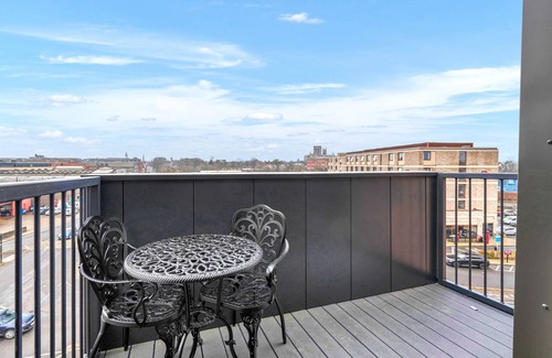 Heworth Apartment | Apartment 47 with Free parking and On site Gym