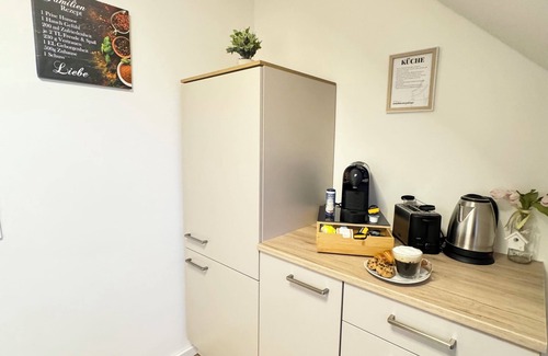 Rhein-Erft-Kreis District Apartment | Apartment 4you Cologne-Frechen