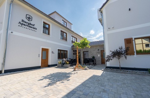 Hoyerswerda Apartment | Apartment 5 Annemarie - Burghof Apartments Hoyerswerda