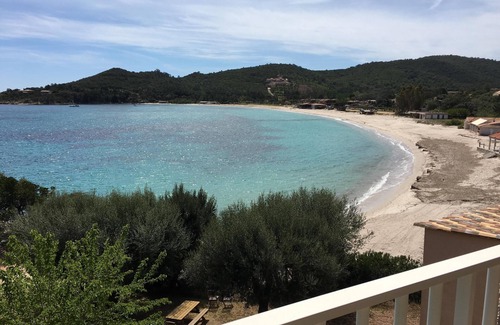 Favone Apartment | Apartment 5 people 2nd floor, superb sea view, direct access to the beach