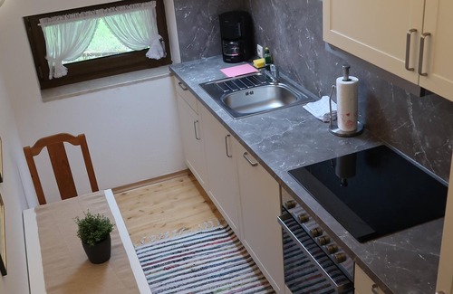 Grashof Apartment | Apartment 55 sqm, balcony, kitchen extra, 2 bedrooms, max 3 pers - WLAN