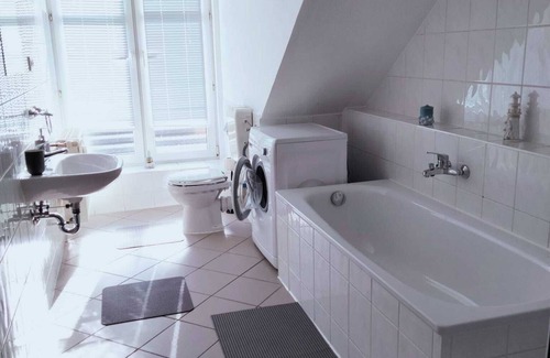 Schipkau Apartment | Apartment "6 - Haus Lausitzring" with Shared Terrace & Wi-Fi