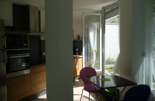 Plaine Centre Ville Apartment | apartment 63 m2 (2 bedrooms and 3 terraces) in GIVORS