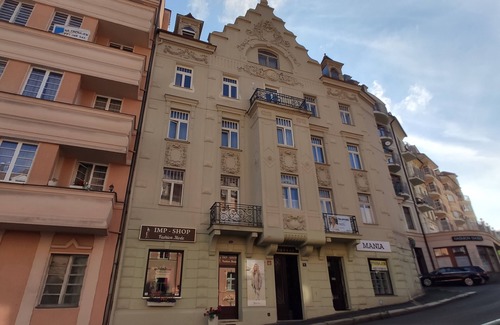 Karlovy Vary Apartment | Apartment 63m2 with balcony in the spa city center