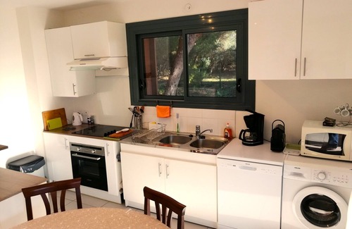 La Ciotat Apartment | 😊 Apartment*65m², by the sea, balcony 20m², near beaches, QUIET.