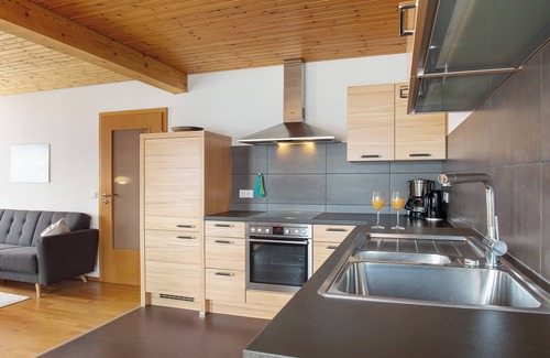 Bodman-Ludwigshafen Apartment | Apartment '7, 62qm' with Shared Garden, Balcony and Wi-Fi