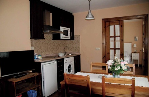 Panes Apartment | Apartment 7
