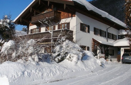Sankt Valentin Apartment | Apartment 78sqm, balcony, kitchenette, 2 bedrooms, 1 living room, 4 p.
